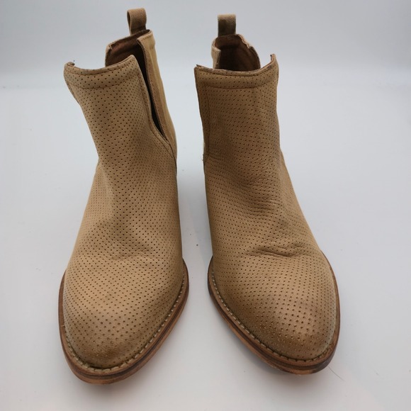 Diba True Stop By Tan‎ Leather Perforated Canvas Ankle Booties Women 8.5M - Picture 1 of 14